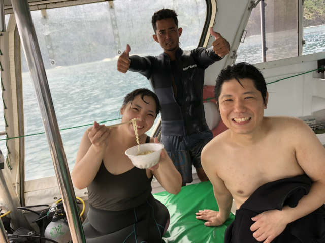 沖縄　ダイビング　慶良間　ウミガメ　体験ダイビング